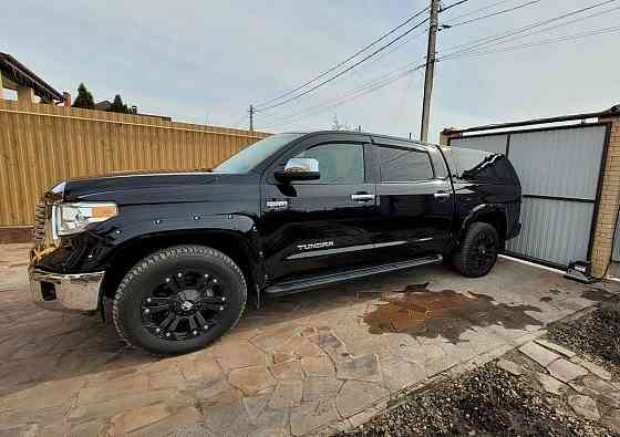 Продам Toyota Tundra, 2014 год в Ростове-на-Дону Ростов-на-Дону