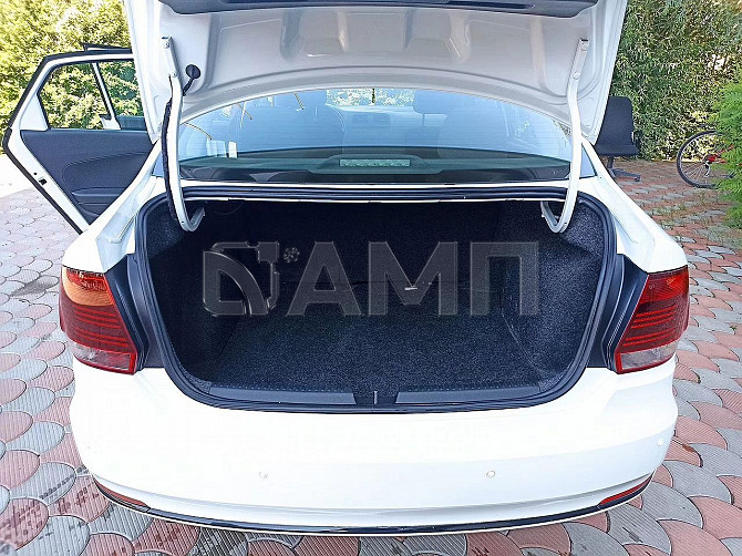 Продам Volkswagen Polo 1.6 AT, 2018, 179 800 км Красноярск - изображение 4