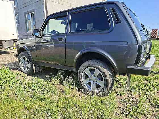 Продаю ВАЗ (LADA) Niva Legend 1.7 MT, 2021, 39 900 км Красноярск