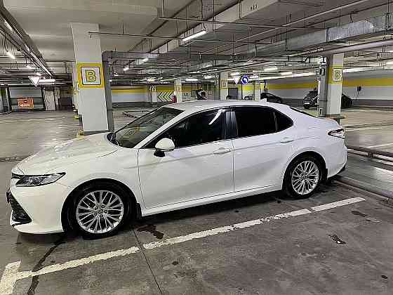 Продам Toyota Camry 2.0 AT, 2019, 120 000 км Красноярск