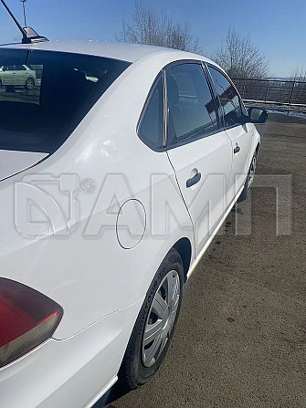 Продам Volkswagen Polo 1.6 AT, 2019, 290 000 км Красноярск - изображение 4