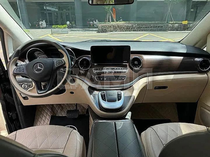 В продаже Mercedes-Benz V-класс 2.0 AT, 2020, 30 000 км Красноярск - изображение 8