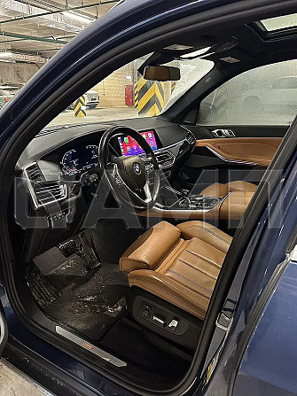 В продаже BMW X5 3.0 AT, 2020, 49 000 км Красноярск - изображение 3