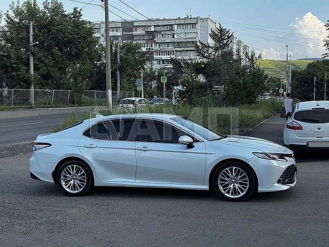 Продаю Toyota Camry 2.5 AT, 2020, 82 900 км Красноярск - изображение 1