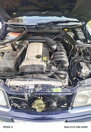 Продаю Mercedes-Benz E-класс 2.8 AT, 1994, 200 000 км Новосибирск - изображение 1