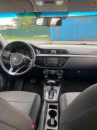 В продаже Kia Rio 1.4 AT, 2019, 169 000 км Новосибирск