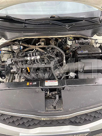 В продаже Kia Rio 1.4 AT, 2019, 169 000 км Новосибирск - изображение 2