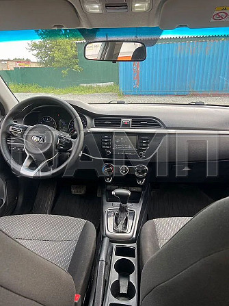 В продаже Kia Rio 1.4 AT, 2019, 169 000 км Новосибирск - изображение 4