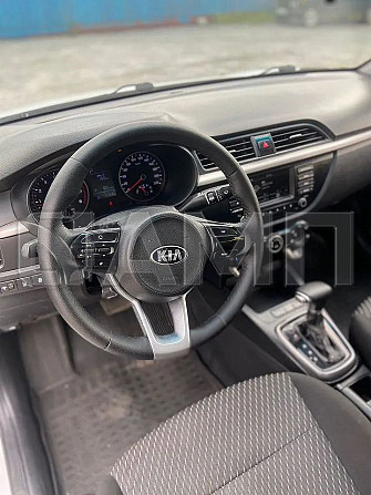 В продаже Kia Rio 1.4 AT, 2019, 169 000 км Новосибирск - изображение 3