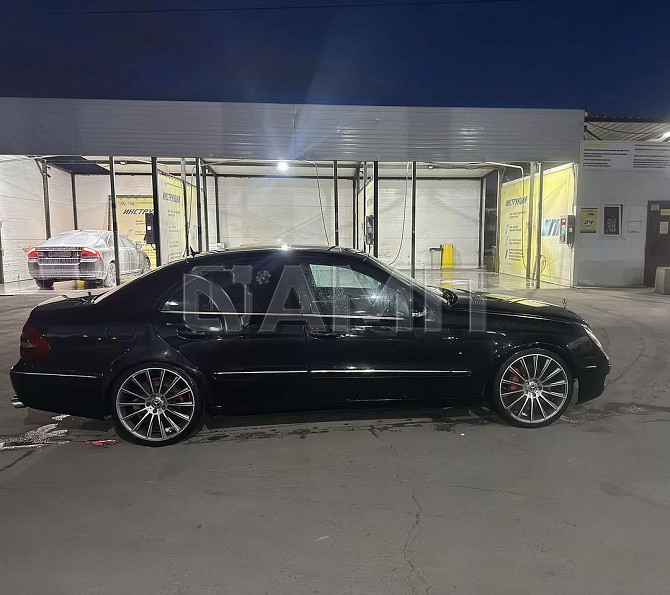 Продам Mercedes-Benz E-класс 5.0 AT, 2002, 150 000 км Новосибирск - изображение 3