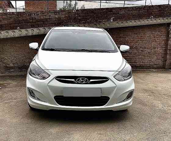 Продам Hyundai Solaris 1.6 AT, 2011, 98 034 км Новосибирск