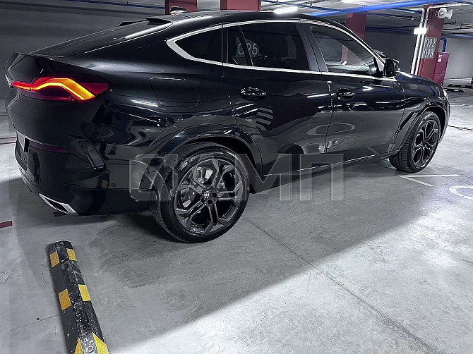Продаю BMW X6 3.0 AT, 2020, 68 000 км Новосибирск - изображение 1