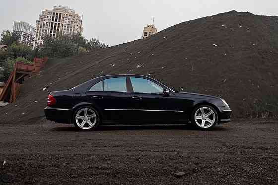 Продам Mercedes-Benz E-класс 3.2 AT, 2002, 450 000 км Новосибирск