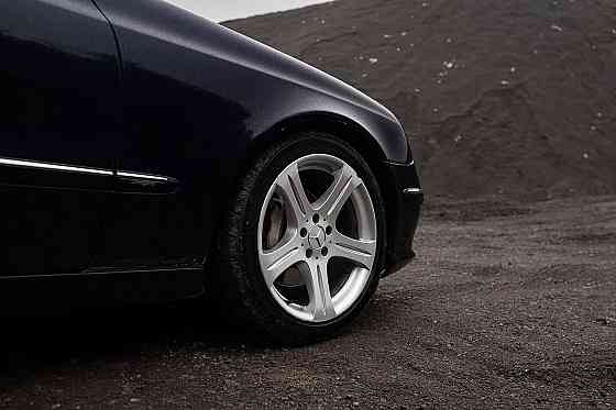 Продам Mercedes-Benz E-класс 3.2 AT, 2002, 450 000 км Новосибирск