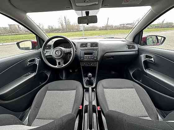 В продаже Volkswagen Polo 1.6 MT, 2013, 196 000 км Новосибирск