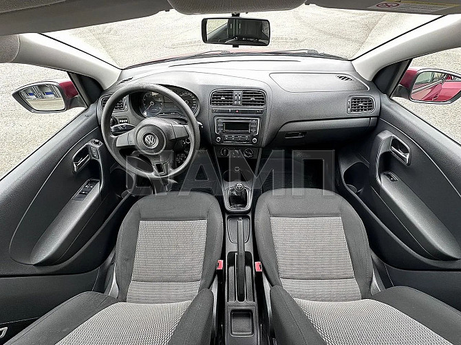 В продаже Volkswagen Polo 1.6 MT, 2013, 196 000 км Новосибирск - изображение 2