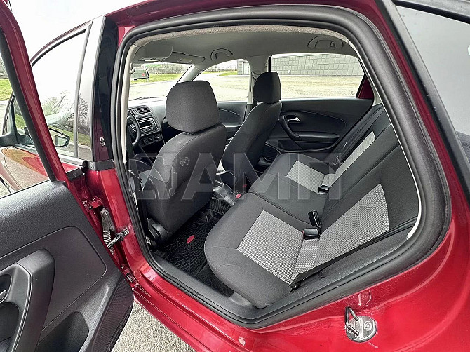 В продаже Volkswagen Polo 1.6 MT, 2013, 196 000 км Новосибирск - изображение 8