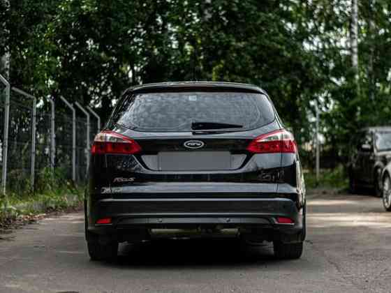 Купить Ford Focus III, 1.6л МТ, 2012 год, 253 680 км Санкт-Петербург