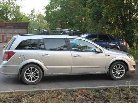 Продается Opel Astra H, 1.3л МТ, 2007 год, 328 000 км Санкт-Петербург