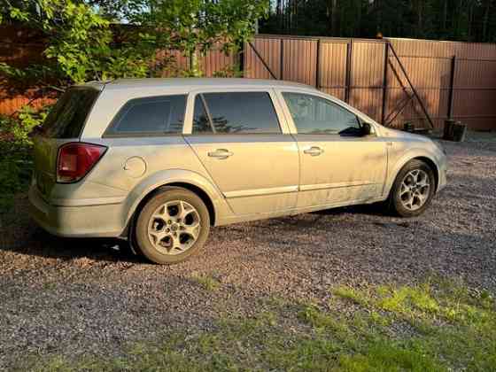 Продается Opel Astra H Рестайлинг, 1.3л МТ, 2007 год, 213 000 км Санкт-Петербург