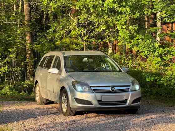 Продается Opel Astra H Рестайлинг, 1.3л МТ, 2007 год, 213 000 км Санкт-Петербург