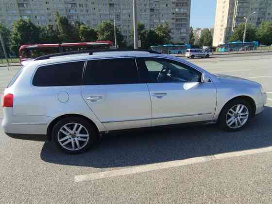 Продается Volkswagen Passat B6, 2.0л МТ, 2008 год, 312 111 км Санкт-Петербург