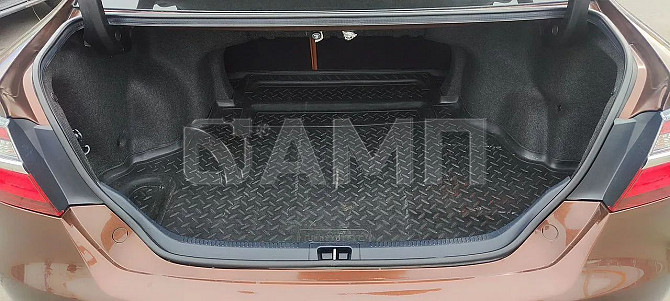 Продаю Toyota Camry 2.5 AT, 2017, 160 000 км Новосибирск - изображение 2