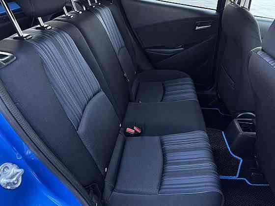 Продажа Mazda Demio 1.3 AT, 2016, 141 000 км Новосибирск