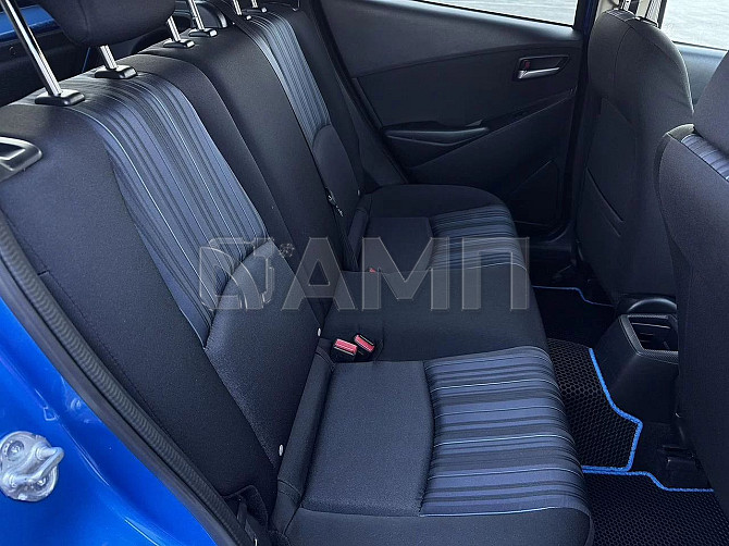 Продажа Mazda Demio 1.3 AT, 2016, 141 000 км Новосибирск - изображение 4