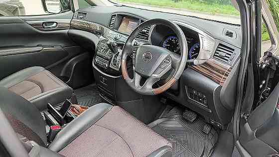 Продаю Nissan Elgrand 2.5 CVT, 2018, 102 000 км Новосибирск