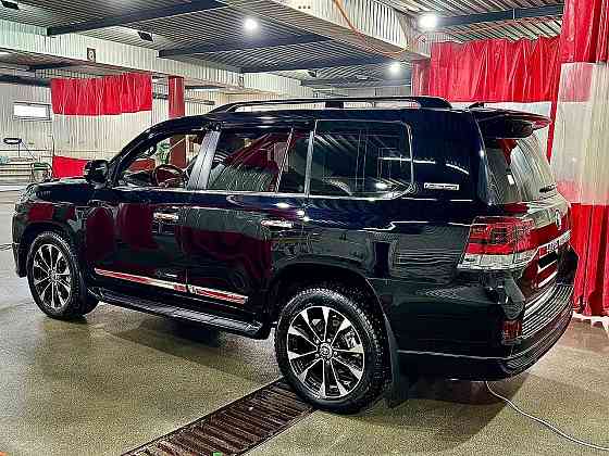 Продам Toyota Land Cruiser 4.6 AT, 2019, 185 000 км Новосибирск