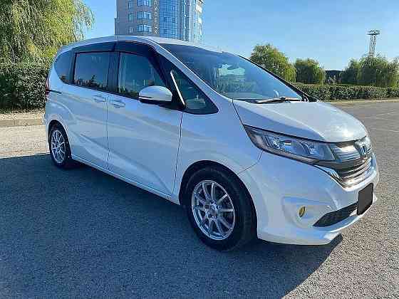 Продам Honda Freed 1.5 CVT, 2017, 38 000 км Новосибирск