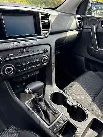 Продам Kia Sportage 2.0 AT, 2018, 149 000 км Новолуговое
