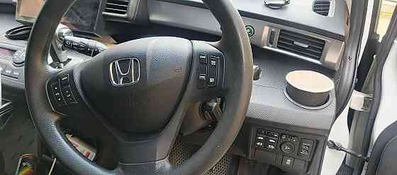 В продаже Honda Freed 1.5 CVT, 2015, 150 000 км Красноярск
