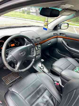 Продаю Toyota Avensis 2.0 AT, 2008, 290 000 км Красноярск