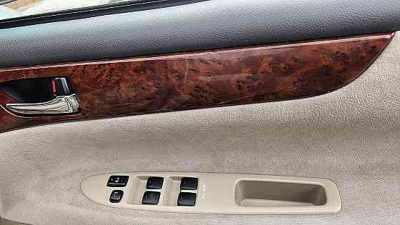 Продажа Toyota Ipsum 2.4 AT, 2001, 263 000 км Новосибирск