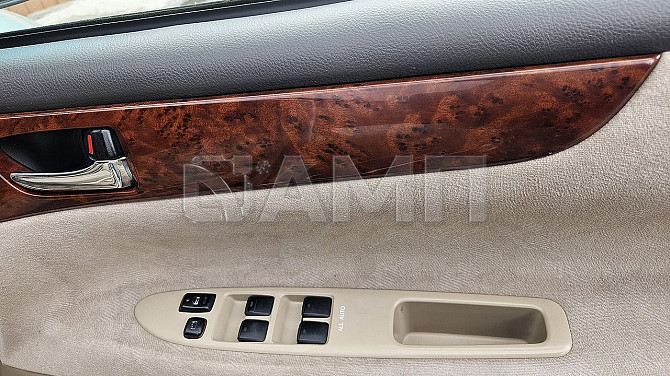 Продажа Toyota Ipsum 2.4 AT, 2001, 263 000 км Новосибирск - изображение 3
