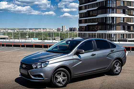 В продаже ВАЗ (LADA) Vesta 1.6 MT, 2017, 106 000 км Красноярск