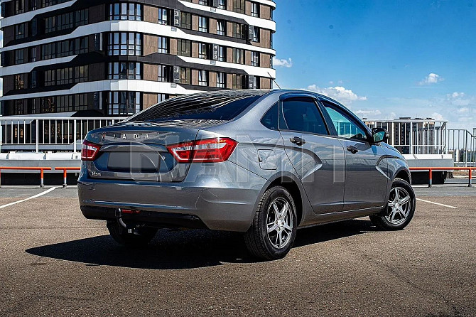 В продаже ВАЗ (LADA) Vesta 1.6 MT, 2017, 106 000 км Красноярск - изображение 9