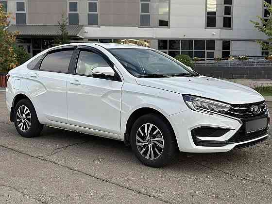 Продается ВАЗ (LADA) Vesta 1.6 MT, 2023, 3 500 км Красноярск