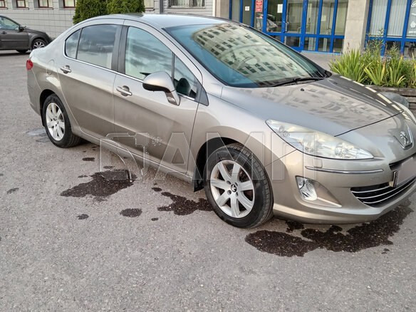 Продается Peugeot 408 I 1.6 МТ, 2013 год Смоленск - изображение 3