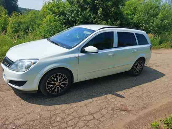 Продается Opel Astra H Рестайлинг 1.8л МТ, 2007 год, 345 000 км Смоленск
