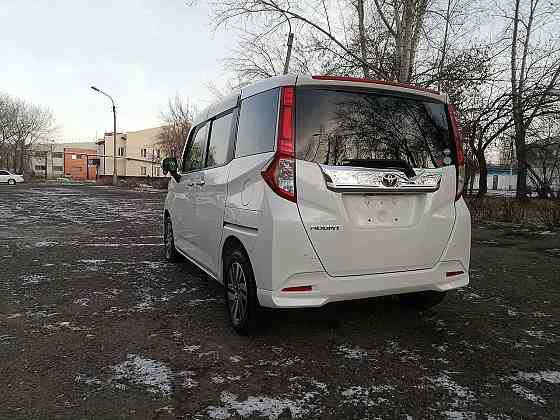Продам Toyota Roomy 1.0 CVT, 2017, 100 000 км Красноярск