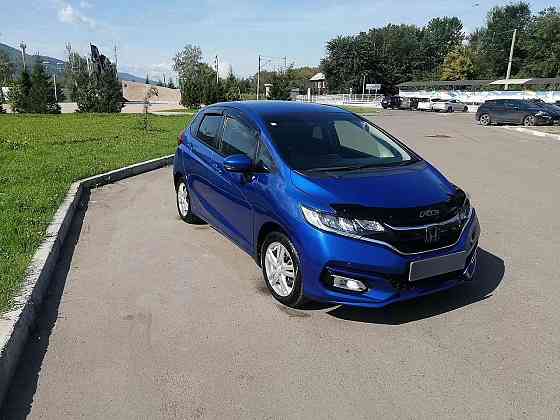 Продается Honda Fit 1.3 CVT, 2018, 59 000 км Красноярск