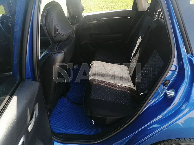 Продается Honda Fit 1.3 CVT, 2018, 59 000 км Красноярск - изображение 4