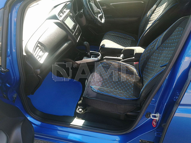 Продается Honda Fit 1.3 CVT, 2018, 59 000 км Красноярск - изображение 3