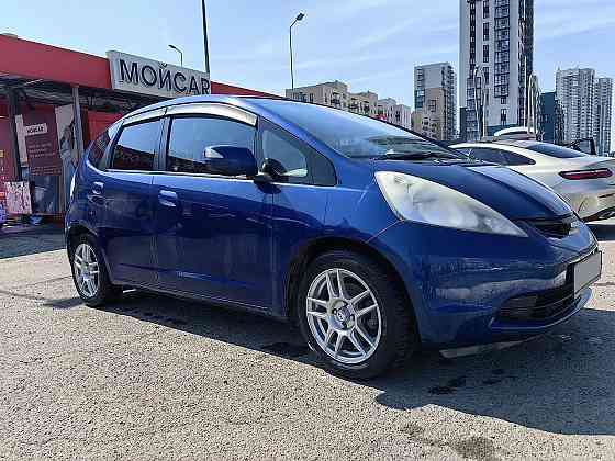 Продам Honda Fit 1.5 CVT, 2010, 108 000 км Красноярск