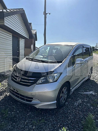 Продажа Honda Freed 1.5 CVT, 2010, 111 000 км Красноярск - изображение 2