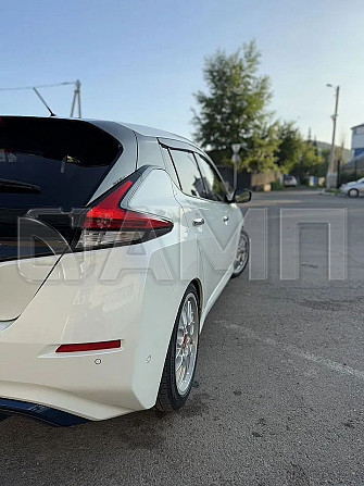 Продается Nissan Leaf AT, 2018, 119 000 км Красноярск - изображение 1