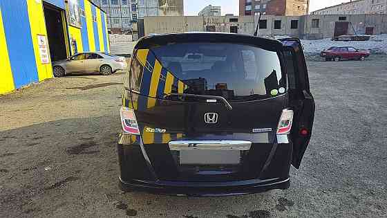 Продам Honda Freed 1.5 CVT, 2012, 150 000 км Норильск